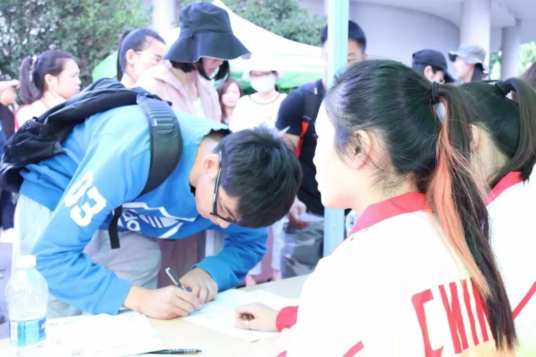 迎新季你与珞喻路461号的故事从相遇开始