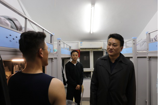 体育教育学院开展学生宿舍安全大检查-武汉体育学院 新闻网